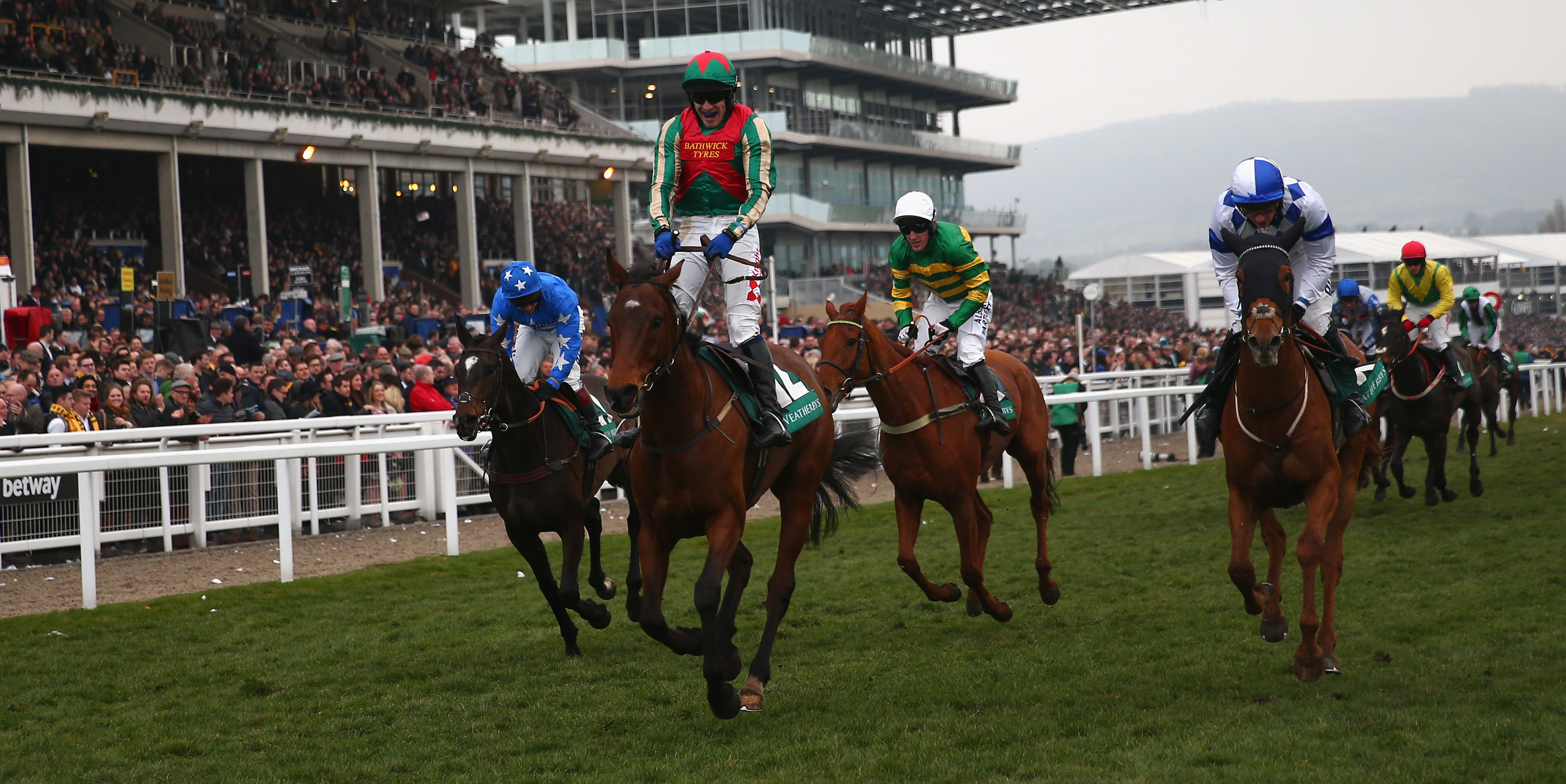 Moon Racer heads for Champion Hurdle