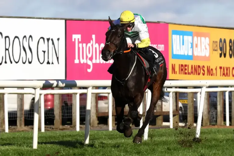 Imperial Cup Lucky 15 at Sandown which pays Huge 4,000/1 Acca
