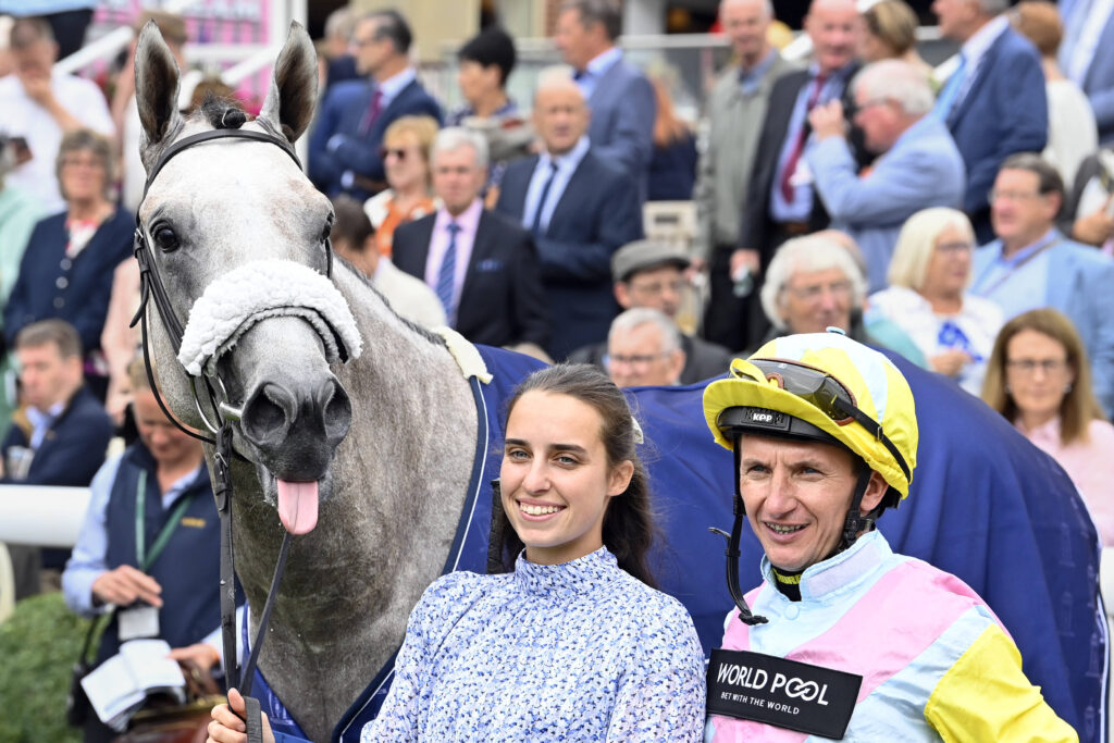 Well-Fancied 2,000 Guineas Entry Gewan Sadly Dies After Fatal Injury During Kempton Gallop